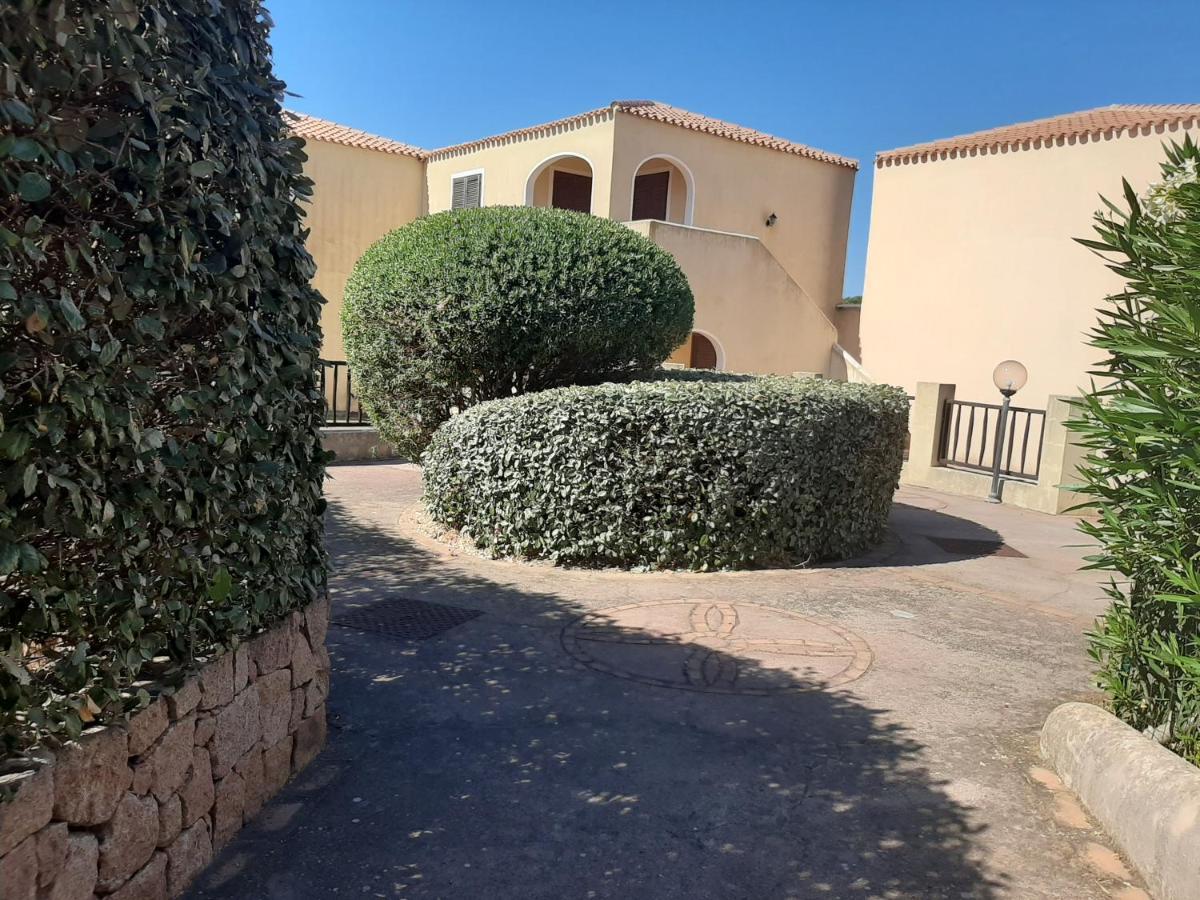 Appartamento Residence Mirice Vignola Mare Aglientu Casa Giorgia Bagian luar foto