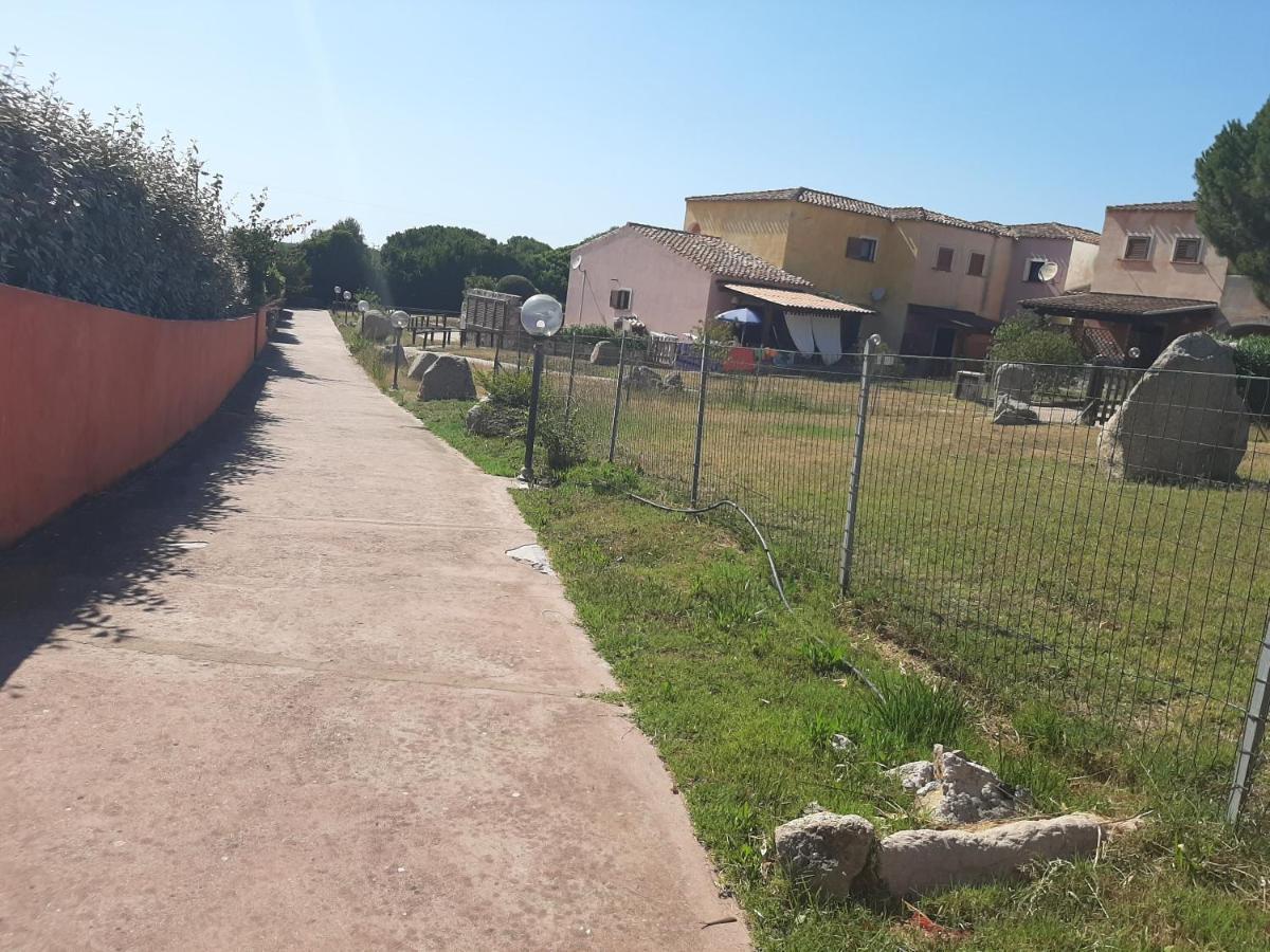 Appartamento Residence Mirice Vignola Mare Aglientu Casa Giorgia Bagian luar foto