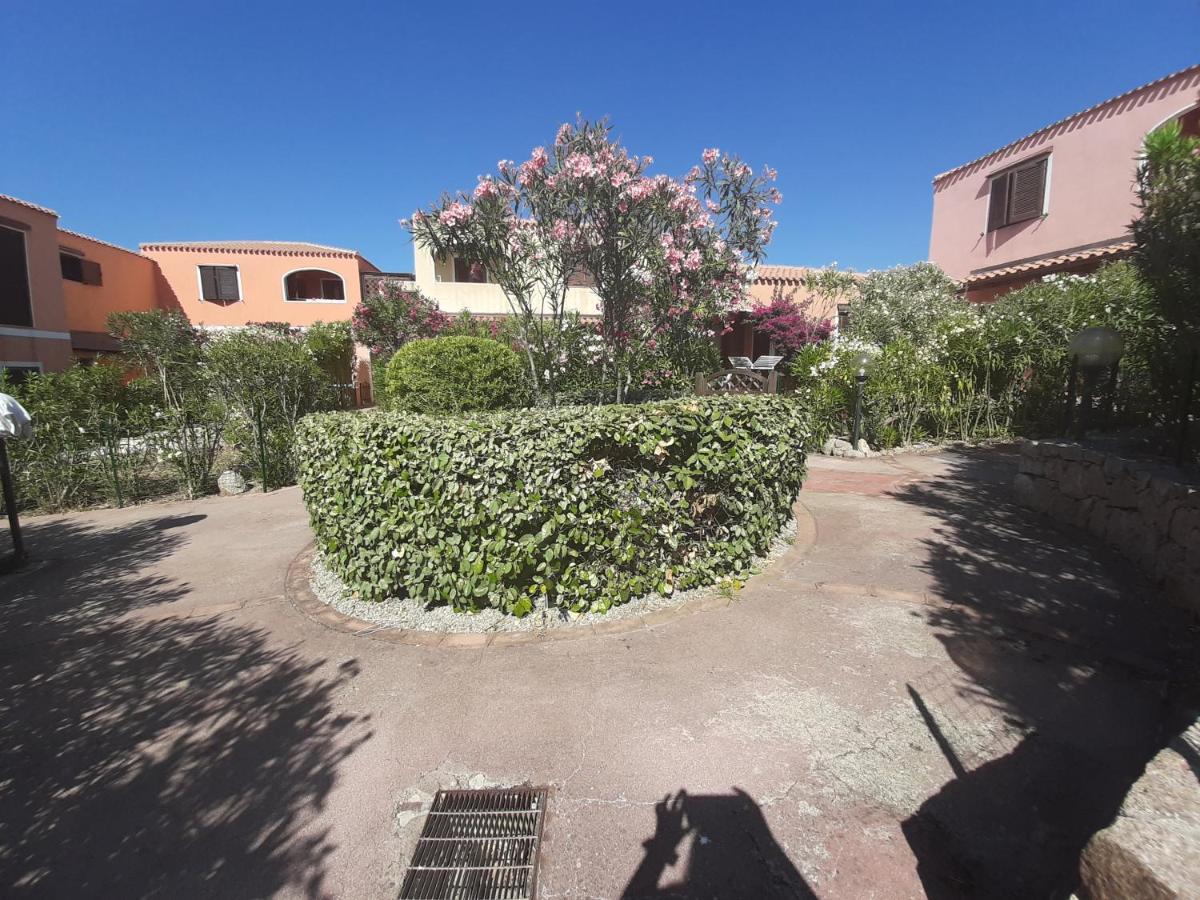 Appartamento Residence Mirice Vignola Mare Aglientu Casa Giorgia Bagian luar foto