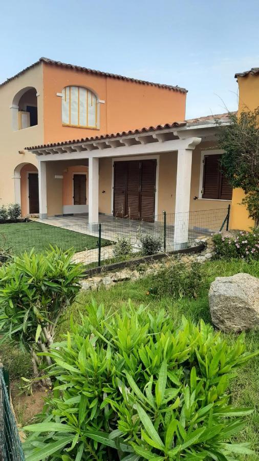 Appartamento Residence Mirice Vignola Mare Aglientu Casa Giorgia Bagian luar foto