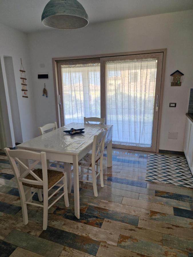 Appartamento Residence Mirice Vignola Mare Aglientu Casa Giorgia Bagian luar foto