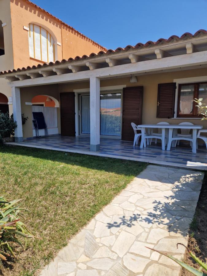 Appartamento Residence Mirice Vignola Mare Aglientu Casa Giorgia Bagian luar foto
